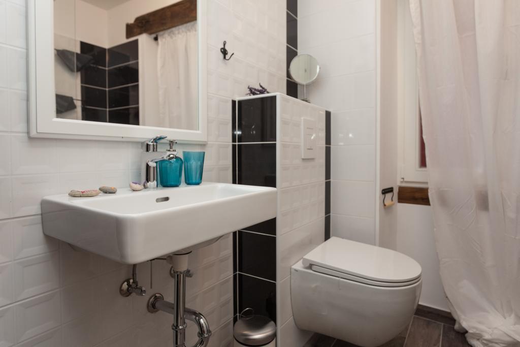 Apartments And Rooms Hey Rovinj Luaran gambar