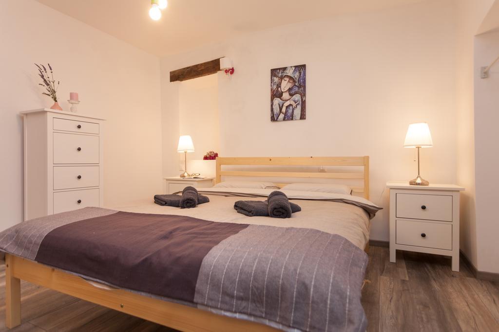Apartments And Rooms Hey Rovinj Luaran gambar