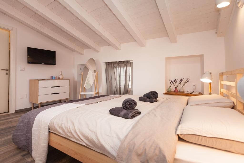 Apartments And Rooms Hey Rovinj Luaran gambar